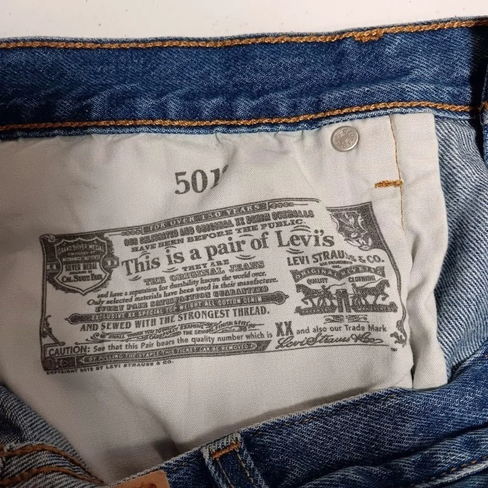 Levi's 501 Men's Jeans W32 L25 Blue Distressed Ripped Button Fly Straight Leg De